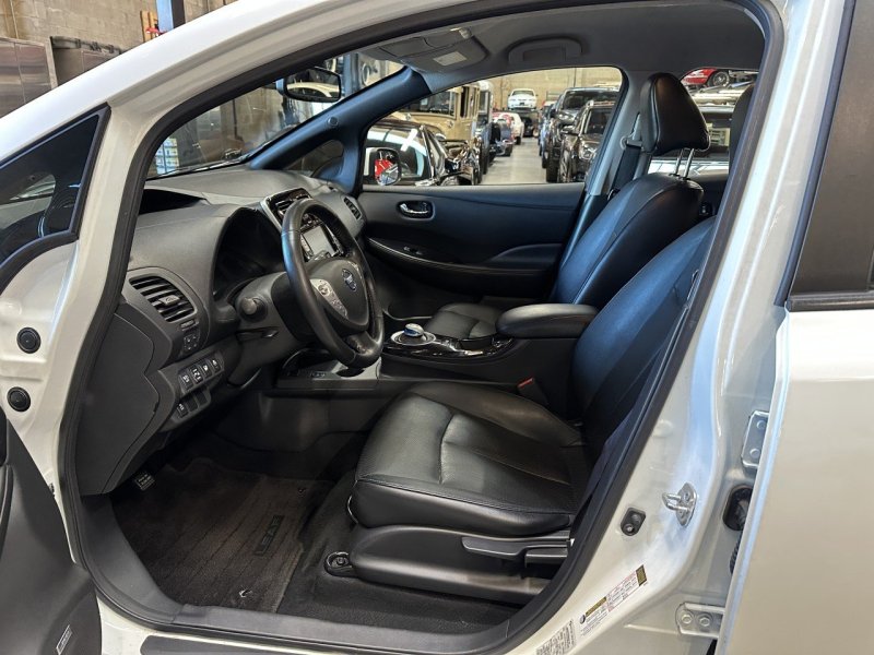 2013 Nissan Leaf SL